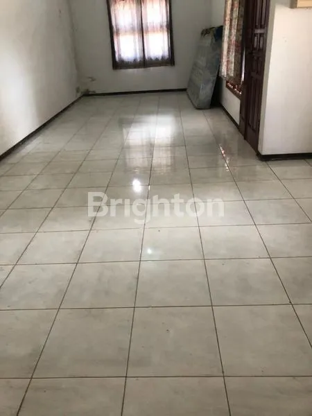 image DIJUAL RUMAH MURAH HITUNG TANAH !! AREA BUNGA BUNGA DEKAT SUHAT, ROW JALAN LEBAR COCOK UNTUK RUMAH KOST (4)