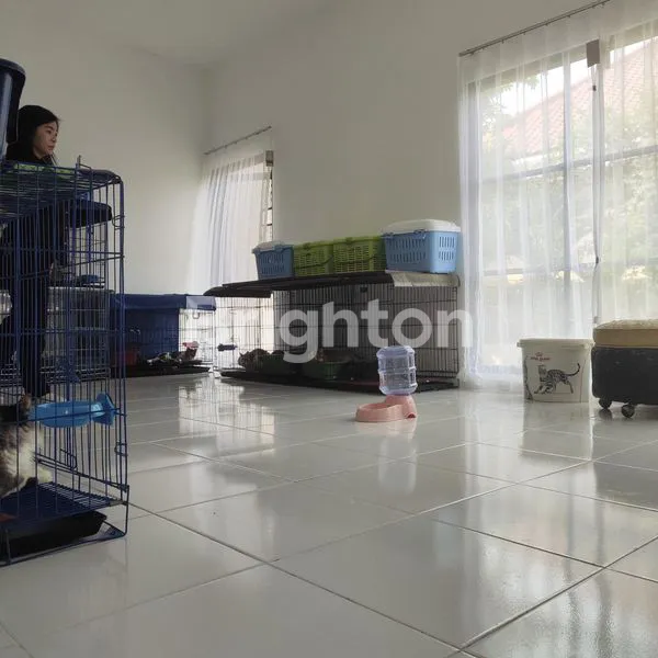 image RUMAH CANTIK SIAP HUNI, GRANIT, MURAH, DEKAT TOL SIDOARJO (4)