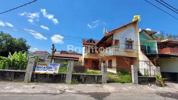 image DIJUAL RUMAH MURAH HITUNG TANAH !! AREA BUNGA BUNGA DEKAT SUHAT, ROW JALAN LEBAR COCOK UNTUK RUMAH KOST (7)