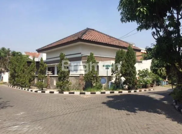 image RUMAH SECONDARY TERAWAT, 1 LANTAI , HOOK DI BABATAN PRATAMA (1)