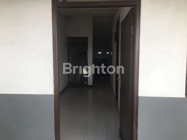 image DISEWAKAN RUKO 3,5 LANTAI NOL JALAN NGAGEL JAYA COCOK UNTUK USAHA ATO KANTOR (8)