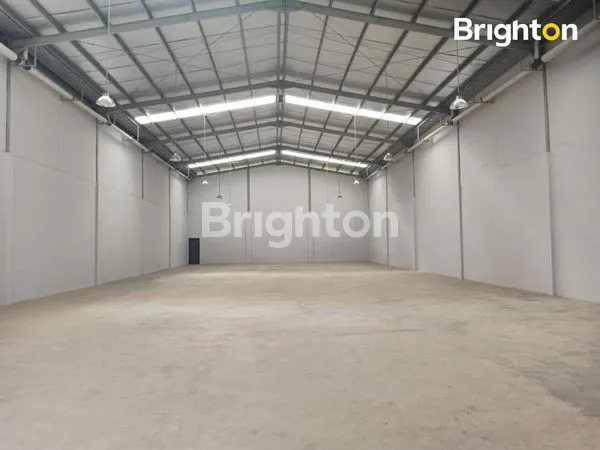 image KOMPLEK PERGUDANGAN MODERN RASA VILLA DENGAN IJIN INDUSTRI & LINGKUNGAN ASRI PARAHYANGAN ECO BUSINESS PARK CIMAREME PADALARANG (5)