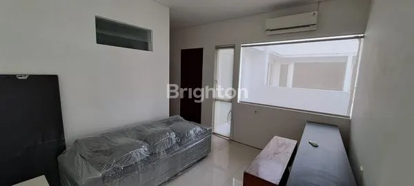 image RUMAH DI FOREST MANSION WIYUNG SURABAYA (3)