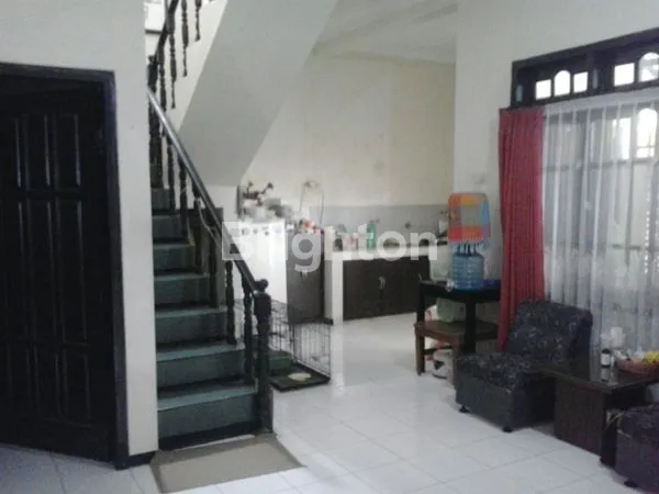 image RUMAH DUA TINGKAT SAWOJAJAR 2 SIAP HUNI (4)