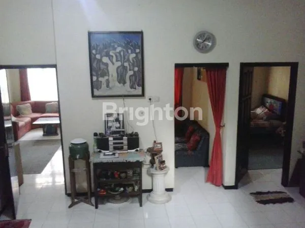 image RUMAH DUA TINGKAT SAWOJAJAR 2 SIAP HUNI (2)