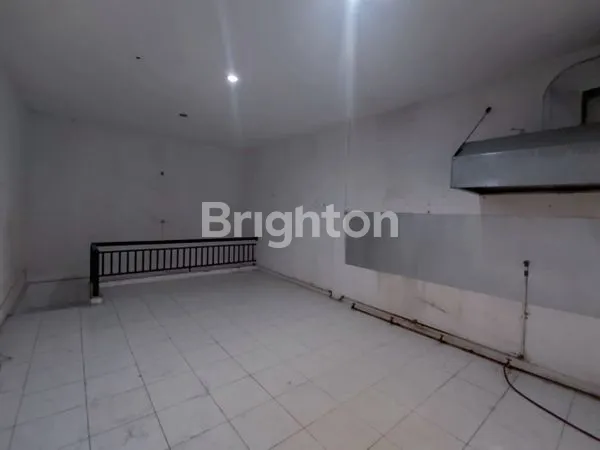 image MUMER !! RUKO G-WALK  AREA KULINER CITRALAND (3)