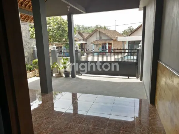 image RUMAH LEBAR 8 METER DI SEMEN KAB KEDIRI (6)
