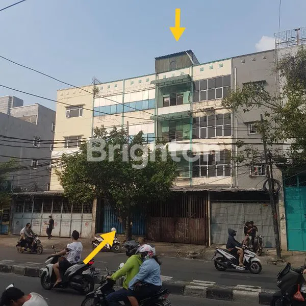 image RUKO 5 LANTAI STRATEGIS DI JALAN UTAMA (JEMBATAN LIMA) (2)