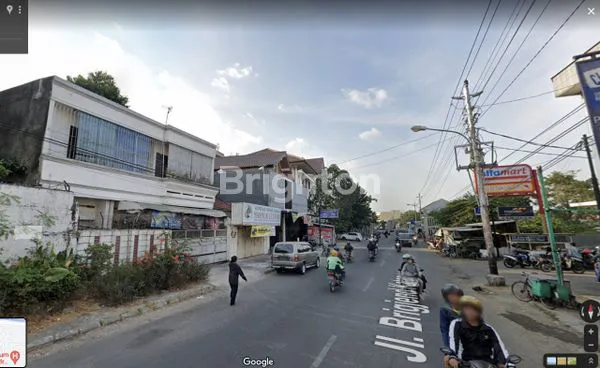 image TURUN HARGA, BARU DI RENOVASI RUKO SEBELAH RS. DR OEN KANDANG SAPI (1)