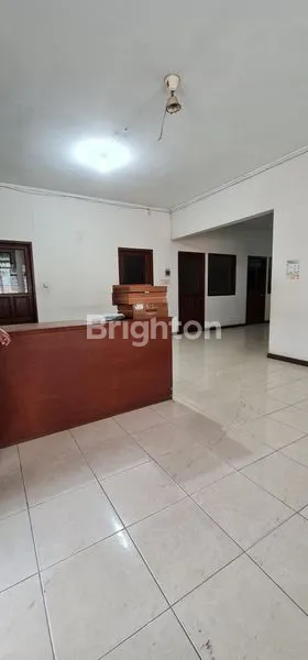 image RUMAH/ KANTOR TENGAH KOTA COCOK UNTUK KANTORAN (2)