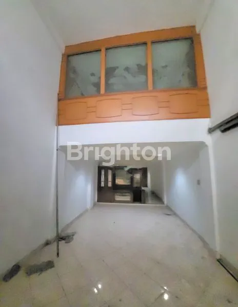 image RUMAH CANTIK BAGUS TERAWAT DI INTI KOTA (7)