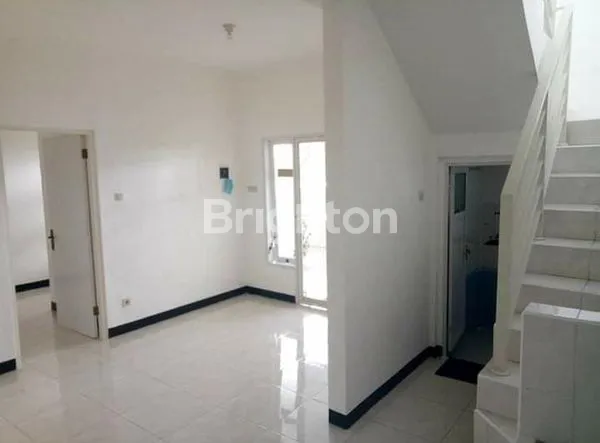 image RUMAH  SIAP HUNI DEKAT UPN SURABAYA (4)