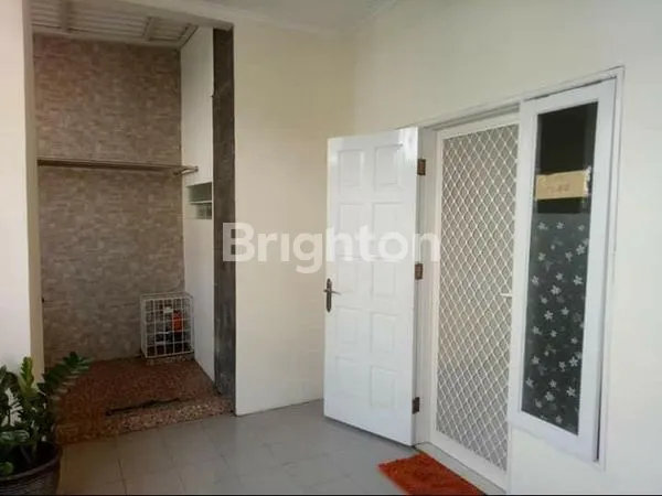 image RUMAH  SIAP HUNI DEKAT UPN SURABAYA (7)
