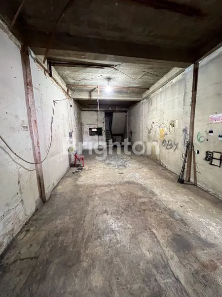 image RUKO 1 PINTU LOKASI PREMIUM DI SUDIRMAN (7)