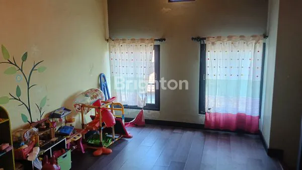 image RUMAH MINIMALIS DI JIMBARAN 3 LANTAI 4KT3KM (9)