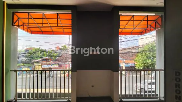 image RUKO STRATEGIS DI  JALAN MAJAPAHIT SEMARANG (4)