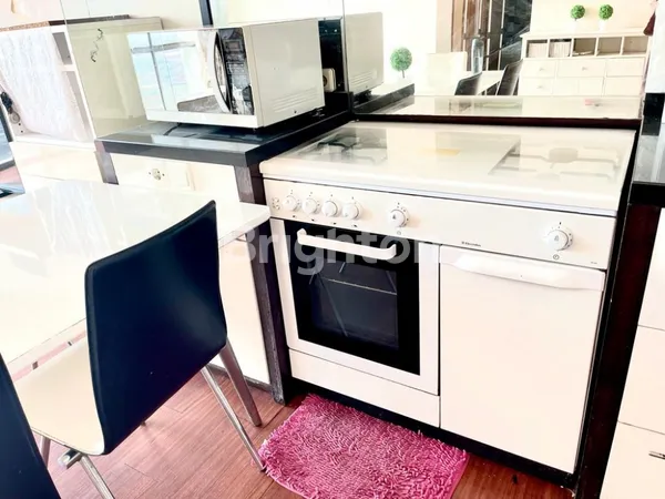 image MURAH BUTUH CEPAT LAKUU APARTEMENT ARYADUTA RESIDENCE FREE FURNISH CIAMIK TINGGAL MASUK (3)