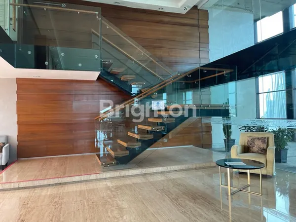 image MURAH BUTUH CEPAT LAKUU APARTEMENT ARYADUTA RESIDENCE FREE FURNISH CIAMIK TINGGAL MASUK (7)