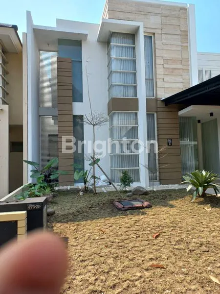 image RUMAH THE MANSION PAKUWON INDAH (2)