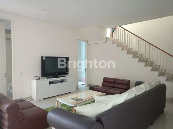 image RUMAH THE MANSION PAKUWON INDAH (5)