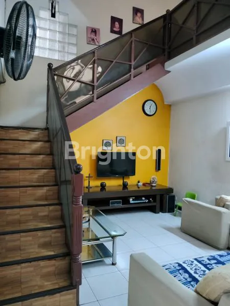image RUMAH PALEM SELATAN DURI KEPA JAKARTA BARAT - 1 1/2 LANTAI & SIAP HUNI. (7)