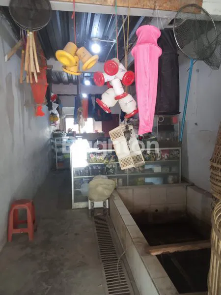 image BUTUH TERJUAL CEPAT RUMAH DI JALAN RAYA RANCAEKEK  - MAJALAYA COCOK UNTUK USAHA (4)