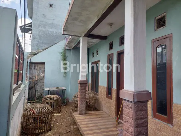 image JUAL RUMAH TEGAL MULYO DEKAT DR OEN KANDANG SAPI (4)