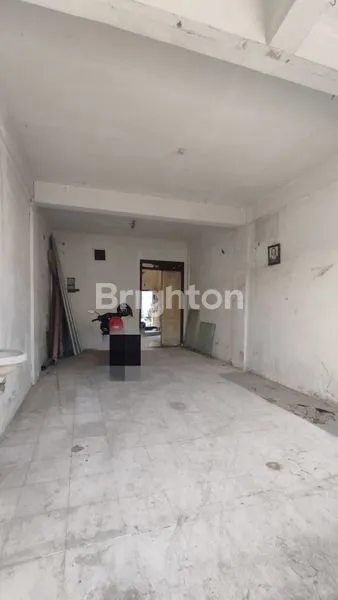 image RUMAH MURAH 430 M2 DEKAT STADION BRAWIJAYA KEDIRI KOTA (7)