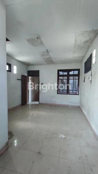 image RUMAH MURAH 430 M2 DEKAT STADION BRAWIJAYA KEDIRI KOTA (6)