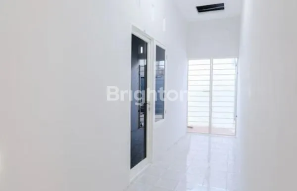 image RUMAH LUAS HITUNG TANAH LOKASI STRATEGIS DI POROS JL RAYA PUSAT KOTA BATU (3)