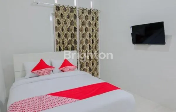 image RUMAH LUAS HITUNG TANAH LOKASI STRATEGIS DI POROS JL RAYA PUSAT KOTA BATU (7)