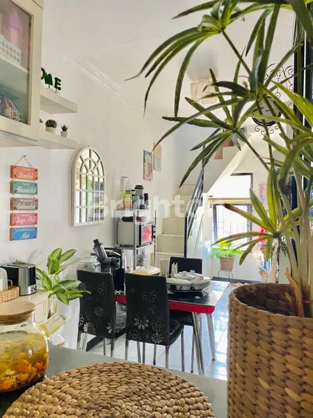 image RUMAH 2 LANTAI ASRI DI KOMP. PURI INDAH - CIWIDEY (6)