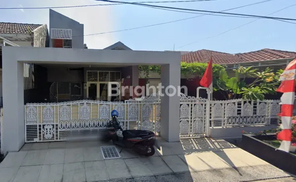 image RUMAH 1 LANTAI LUAS DI RUNGKUT, SELANGKAH KE MERR DAN MCD  (1)