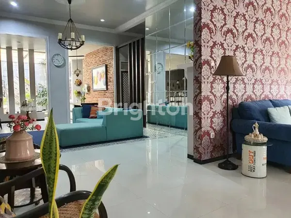 image RUMAH 1 LANTAI LUAS DI RUNGKUT, SELANGKAH KE MERR DAN MCD  (2)