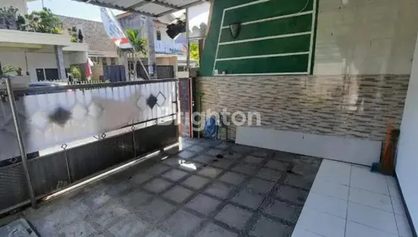 image RUMAH TERAWAT DI RUNGKUT, LOKASI STRATEGIS (3)