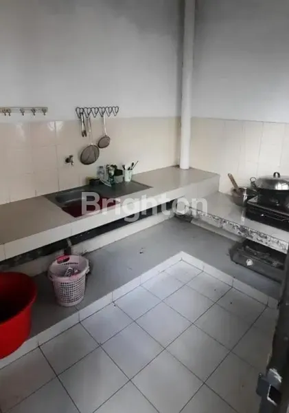 image RUMAH TERAWAT DI RUNGKUT, LOKASI STRATEGIS (5)