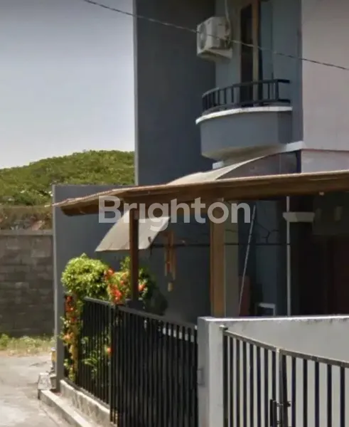 image RUMAH POJOK BAGUS DI GUNUNGANYAR, 5 MENIT KE MERR DAN UPN (8)