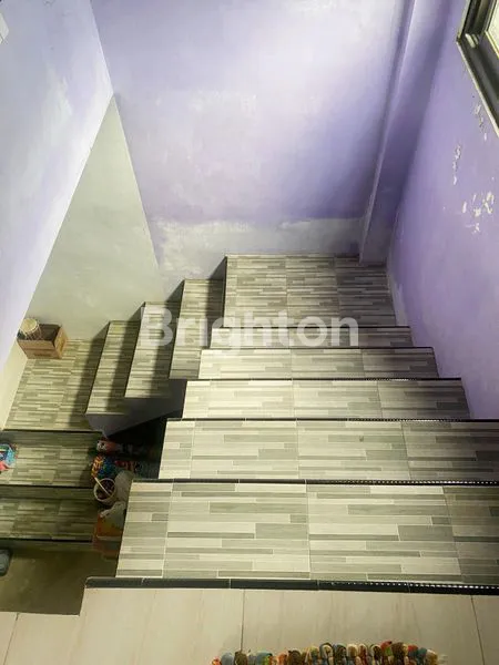 image RUMAH SIAP HUNI 2 LANTAI MULYOREJO MALANG (4)