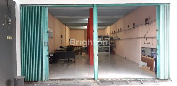 image RUMAH 2 LANTAI JALAN PROVINSI PARE (4)