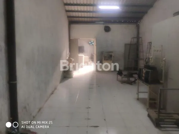 image GUDANG SIAP PAKAI LOKASI SANGAT STRATEGIS (3)