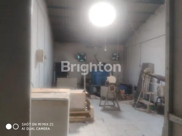 image GUDANG SIAP PAKAI LOKASI SANGAT STRATEGIS (4)