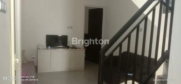 image RUMAH  CANTIK 3 LANTAI DI PAMOYANAN BOGOR (4)