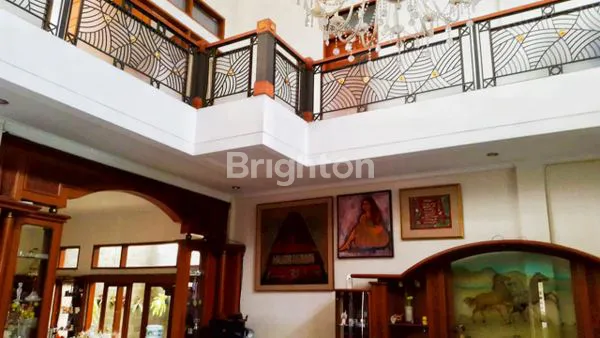 image RUMAH CANTIK  SANGAT TERAWAT LINGKUNGAN NYAMAN DAN AMAN DI TUBAGUS ISMAIL BANDUNG  (6)