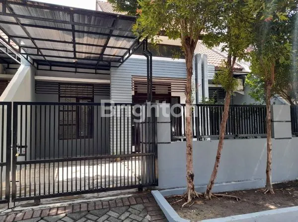 image RUMAH BERSIH TERAWAT PALM SPRING REGENCY SIAP HUNI (1)