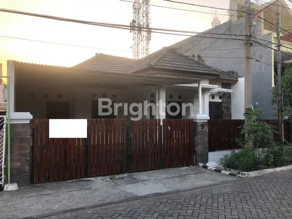 image RUMAH NYAMAN DAN ASRI SBY TIMUR (2)