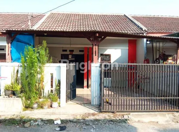 BANDUNG RUMAH MINIMALIS HADAP TIMUR