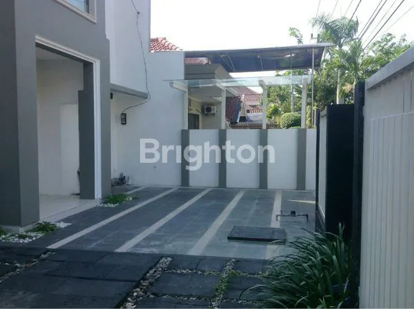 image RUMAH MEWAH BARU DIBANGUN, SBY TIMUR (7)