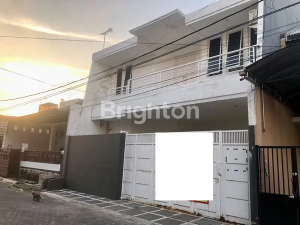 image RUMAH BAGUS NGINDEN INTAN (2)