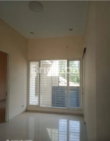 image RUMAH 2 LANTAI NGINDEN (7)