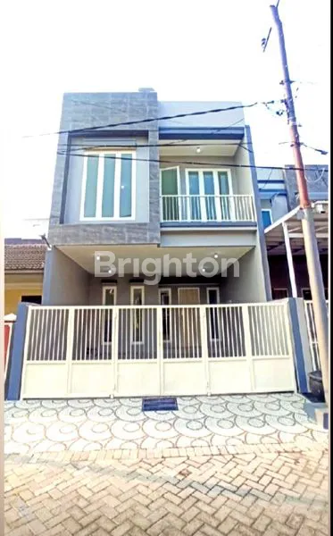 image RUMAH GRESS 2 LANTAI DEKAT AKSES TOL DAN BANDARA JUANDA (1)